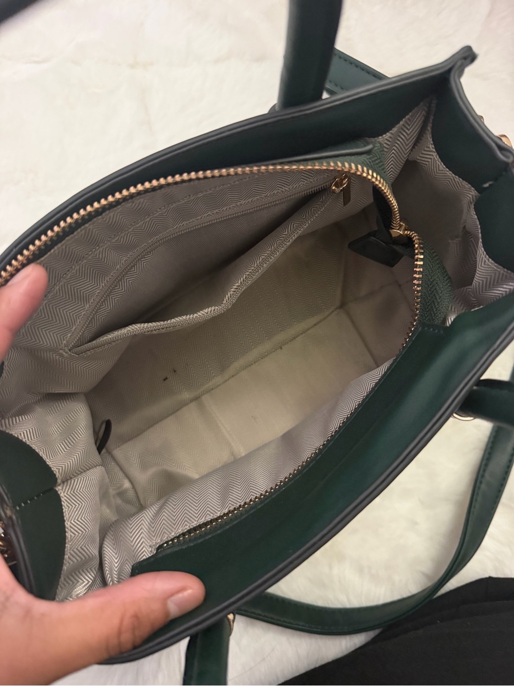Classic Dark Green purse - Picture 4 of 4